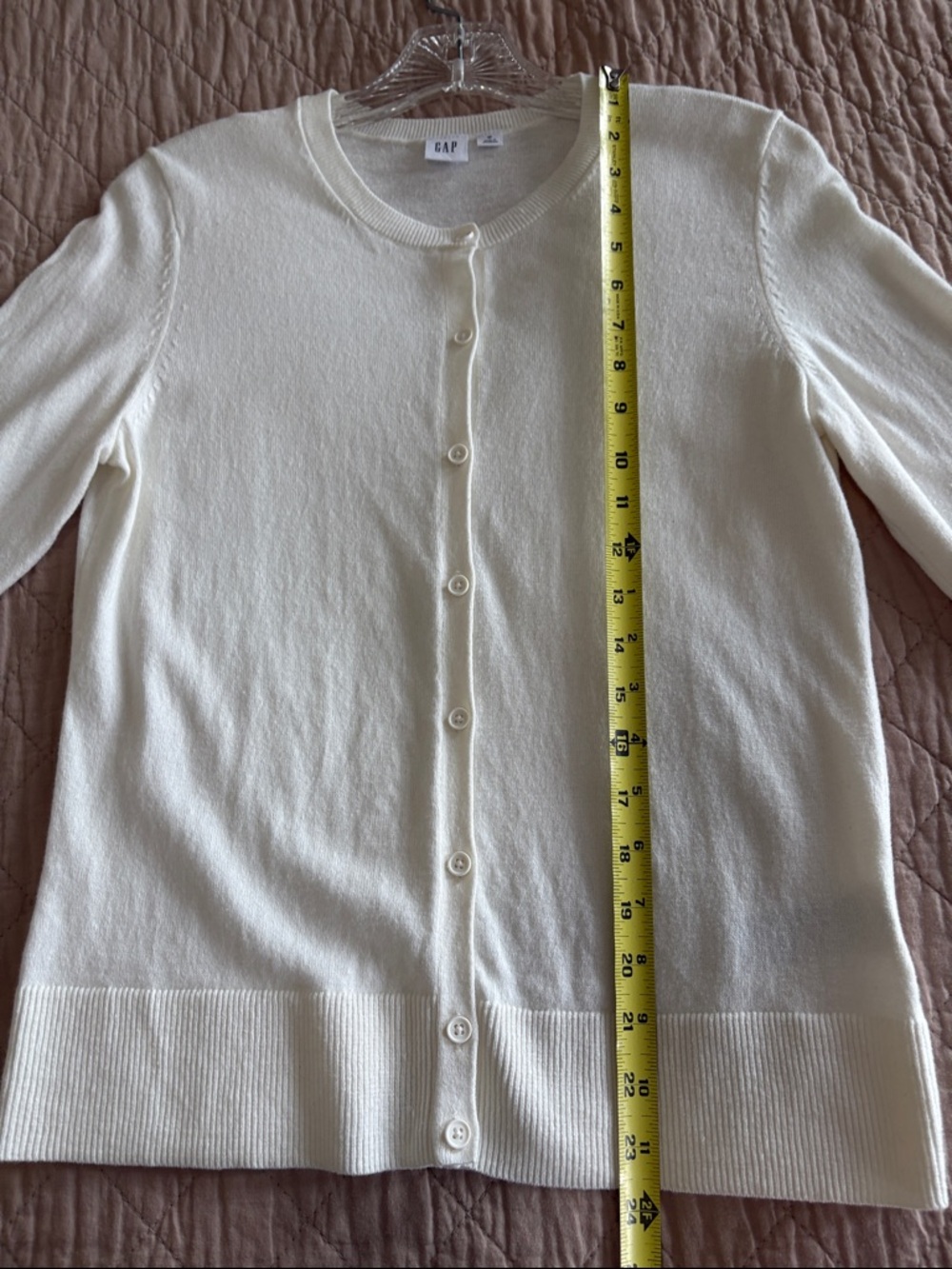 GAP Button-Front Cotton Knit Cardigan. Snowflake Milk Color. Sz M. Barely worn! - Picture 3 of 6